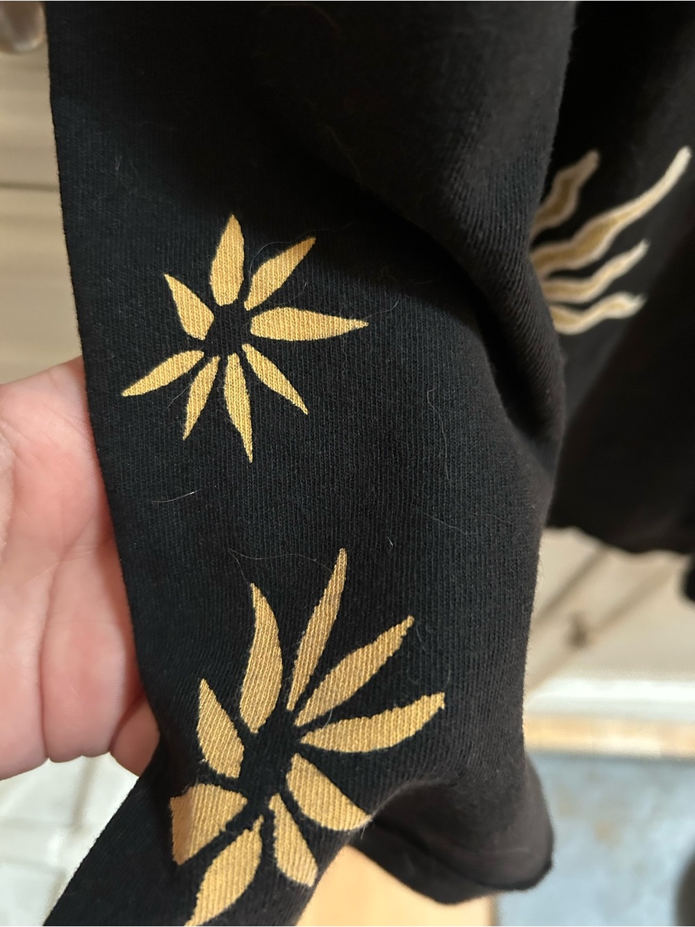NWT We the Free Never Leaf Me tee in black - Picture 5 of 5